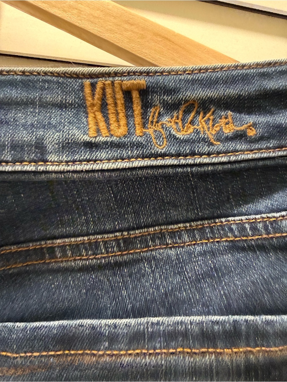 Kut from the Kloth Dark Blue Flared Wide Leg Jeans - Picture 3 of 4